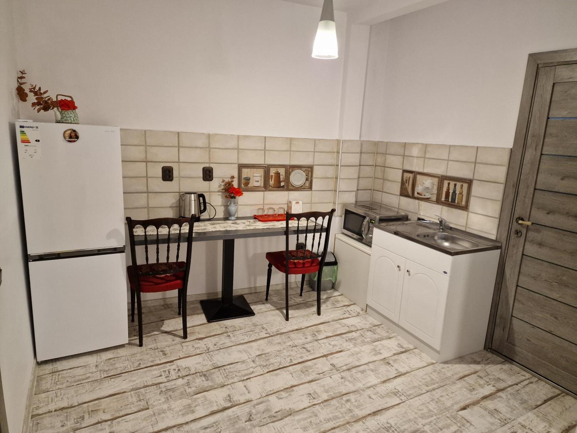 Ullysses Guest House ブラショフ エクステリア 写真