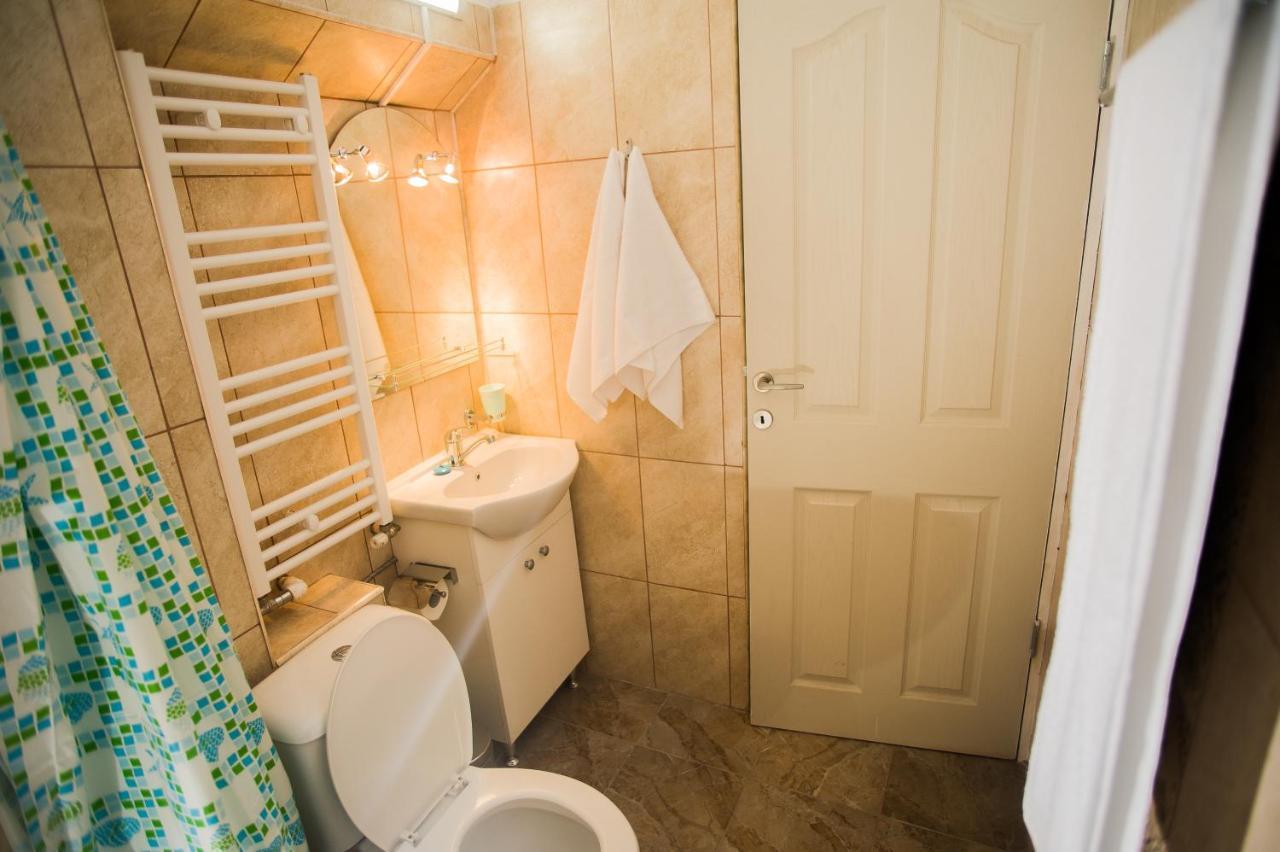 Ullysses Guest House ブラショフ エクステリア 写真